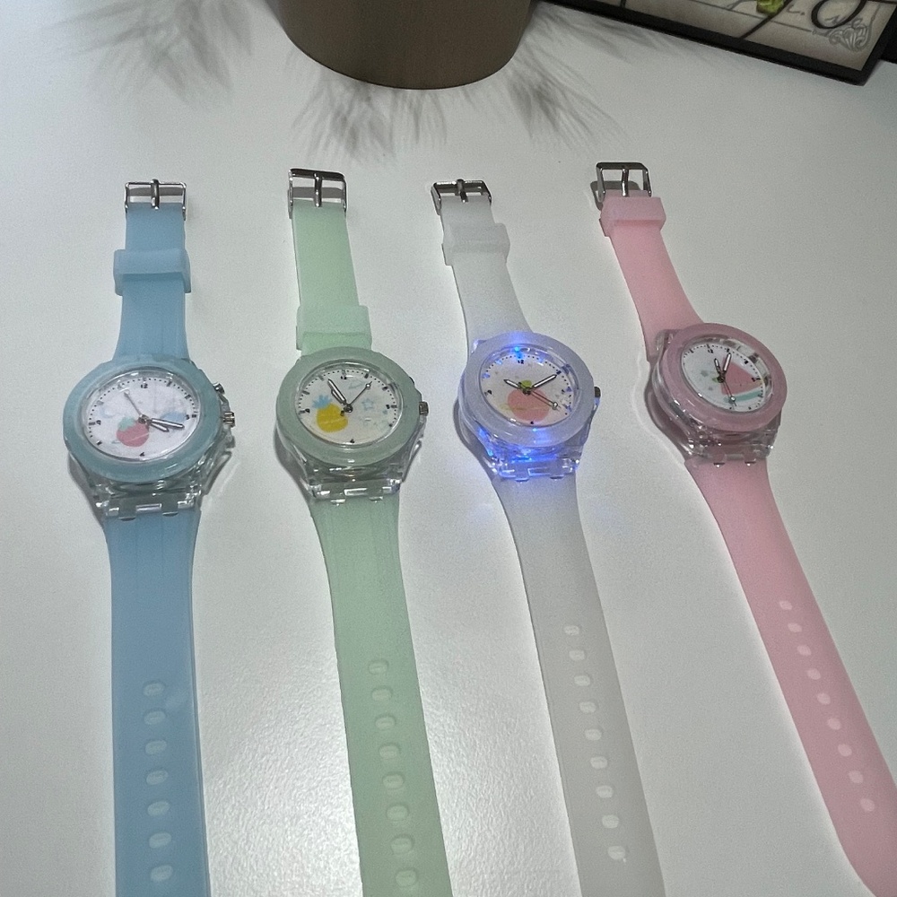 Kids Flash Luminous Quartz Wristwatches
